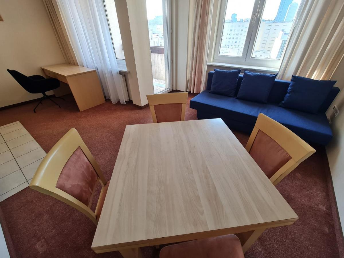 Apartament 10q - Z6 904